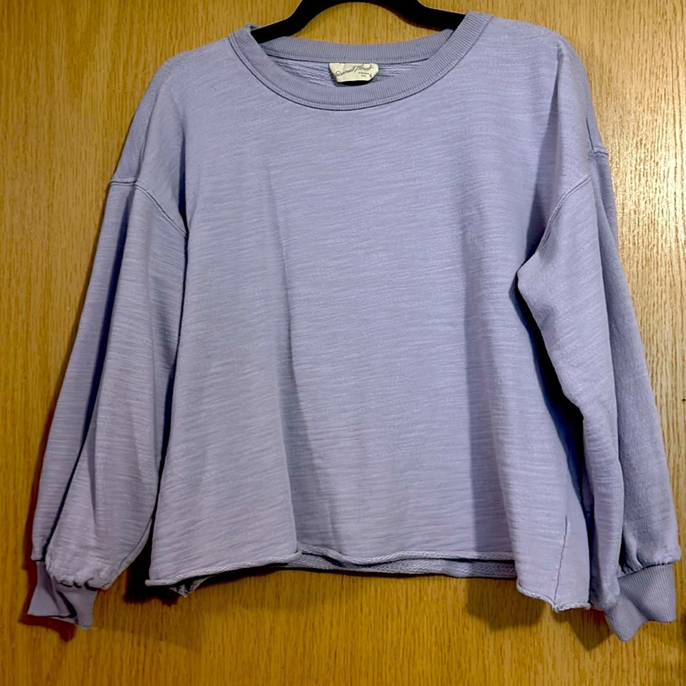 Universal Thread light purple long sleeve in M